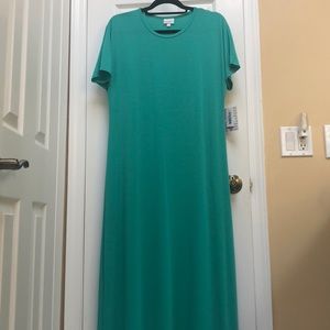 LuLaRoe NWT Medium Maria
